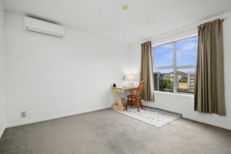 Photo of property in 11 Otonga Heights, Maungaraki, Lower Hutt, 5010