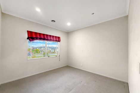 Photo of property in 107 Kentwood Drive, Woodridge, Wellington, 6037