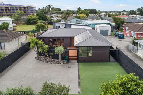 Photo of property in 34 Wyllie Road, Papatoetoe, Auckland, 2025