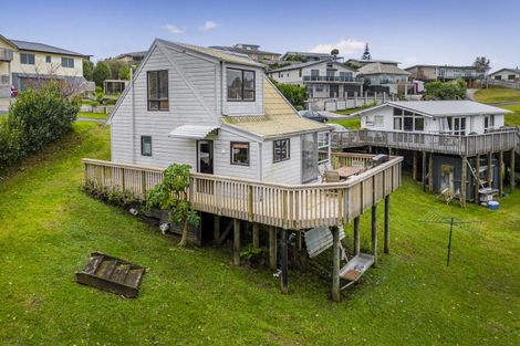 Photo of property in 16 Rabbit Way, Whitianga, 3510