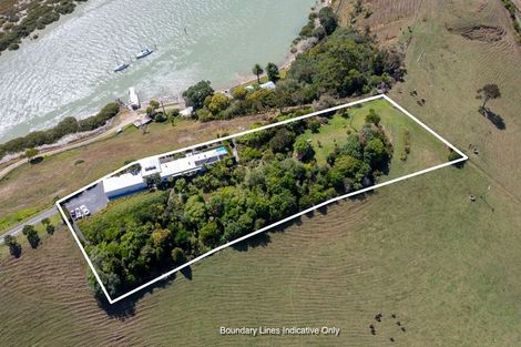 Photo of property in 848 Clevedon Kawakawa Road, Clevedon, Papakura, 2585