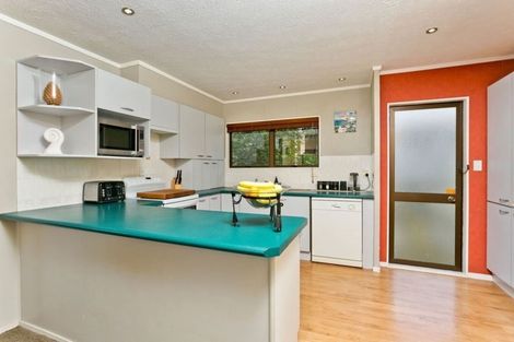 Photo of property in 1/129 Stredwick Drive, Torbay, Auckland, 0630