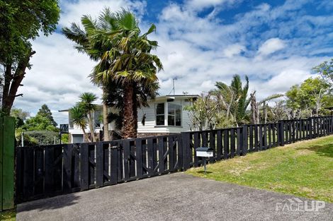 Photo of property in 15 Bellringer Road, Massey, Auckland, 0614