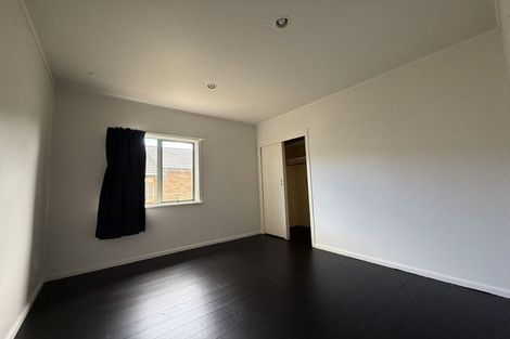 Photo of property in 25 Royton Avenue, Mangere East, Auckland, 2024