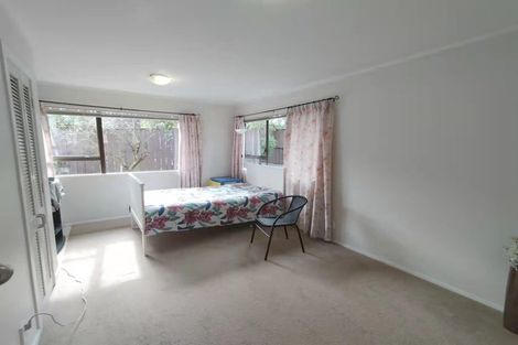 Photo of property in 69 Stanniland Street, Sunnyhills, Auckland, 2010
