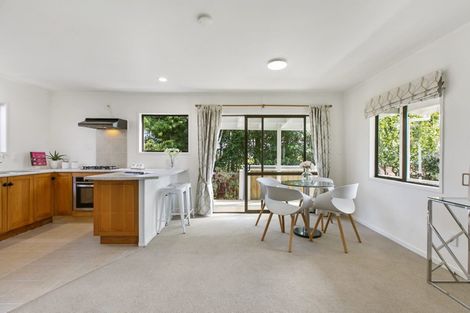Photo of property in 1/37 View Road, Henderson, Auckland, 0612