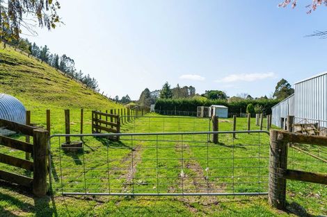 Photo of property in 202 Whangamata Road, Kinloch, Taupo, 3377