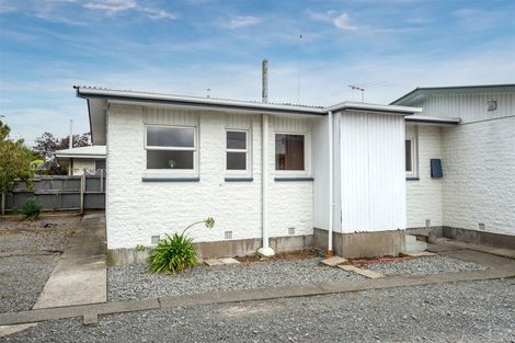 Photo of property in 2/2 Greenpark Street, Hoon Hay, Christchurch, 8025