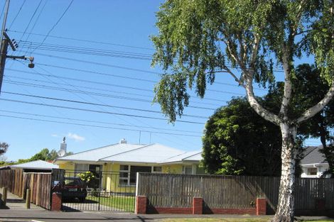 Photo of property in 19 Kendal Avenue, Burnside, Christchurch, 8053