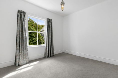 Photo of property in 10a Tinakori Road, Thorndon, Wellington, 6011