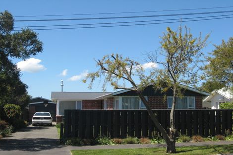 Photo of property in 6 Staines Street, Bishopdale, Christchurch, 8053