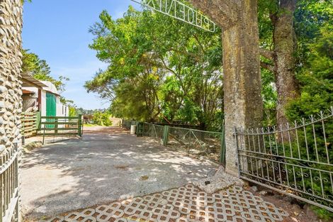 Photo of property in 65 Annett Road, Kumeu, 0891