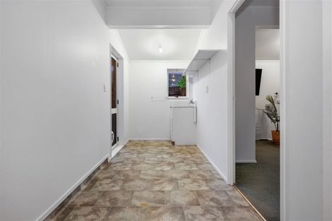 Photo of property in 8 Moreland Avenue, Pukete, Hamilton, 3200