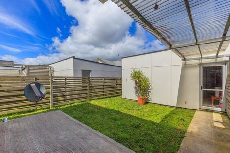 Photo of property in 14 Kauri Drive, Takanini, 2112