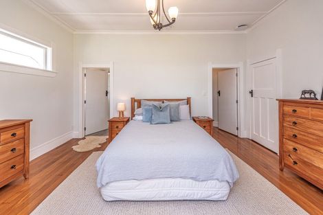 Photo of property in 2 Godwin Crescent, College Estate, Whanganui, 4500