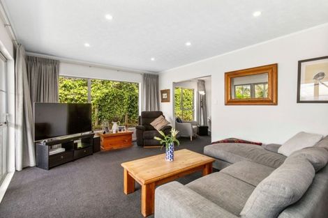 Photo of property in 6a Kilsyth Street, Karori, Wellington, 6012