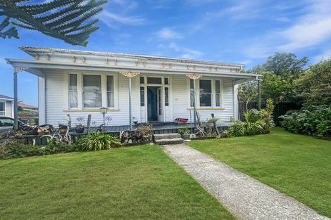 Photo of property in 129 Hall Street, Hokitika, 7810
