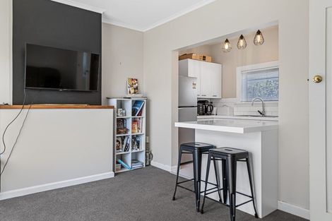 Photo of property in 2/20 Donald Place, St Albans, Christchurch, 8014