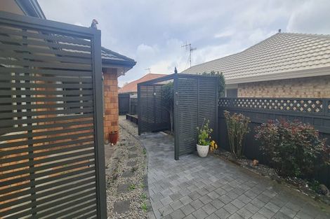 Photo of property in 5 Manhattan Court, Paraparaumu Beach, Paraparaumu, 5032