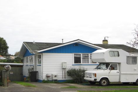 Photo of property in 18 Grenville Street, Marfell, New Plymouth, 4310