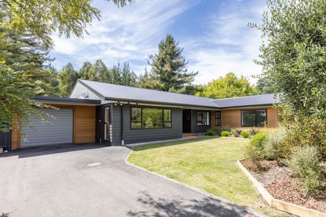 Photo of property in 15 Tokomaru Drive, Havelock North, 4130