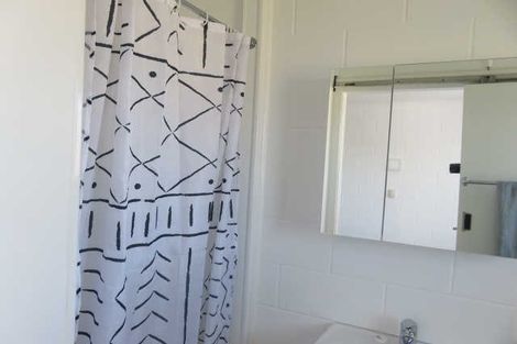 Photo of property in 8/8 Edgecumbe Street, Whitiora, Hamilton, 3200