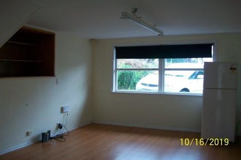 Photo of property in 228 Forrest Hill Road, Forrest Hill, Auckland, 0620