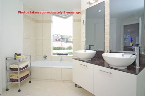 Photo of property in 80 Beacon Hill Road, Strathmore Park, Wellington, 6022