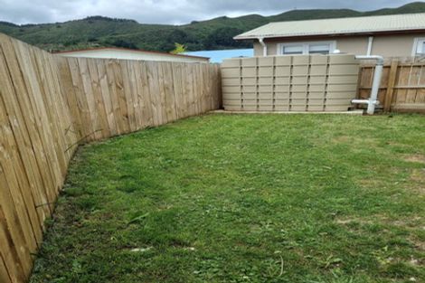 Photo of property in 7 Sinclair Grove, Naenae, Lower Hutt, 5011