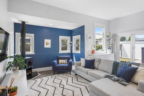 Photo of property in 1/1004 Colombo Street, St Albans, Christchurch, 8014