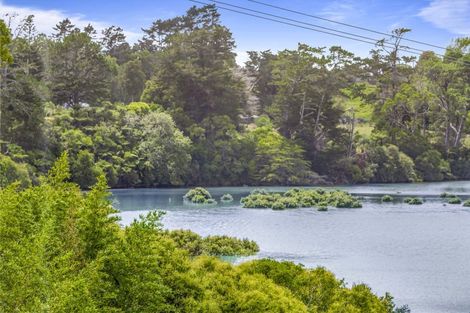 Photo of property in 9 Tauwaka Crescent, Riverhead, 0820