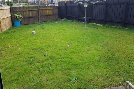 Photo of property in 1/82 Porchester Road, Papakura, 2110