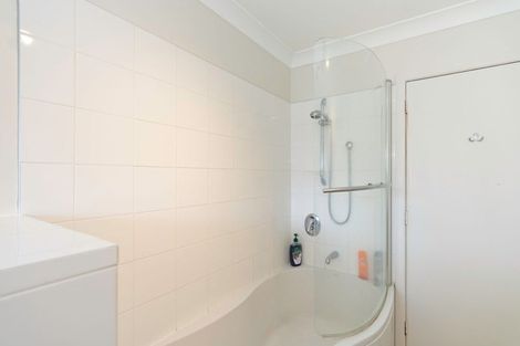 Photo of property in 136a Cambridge Street, Levin, 5510