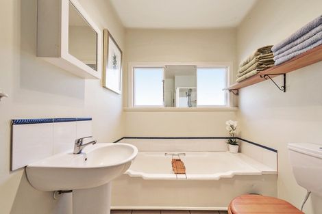 Photo of property in 59 High Street, Southbridge, 7602