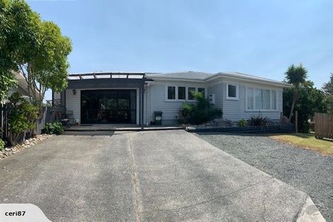 Photo of property in 83 Old Onerahi Road, Onerahi, Whangarei, 0110