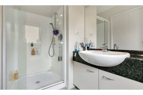 Photo of property in 4 Rush Creek Drive, Westgate, Auckland, 0614