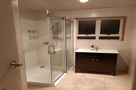 Photo of property in 30 Sunvue Road, Glen Eden, Auckland, 0602