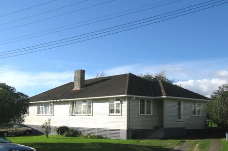 Photo of property in 6a-b Castor Crescent, Cannons Creek, Porirua, 5024