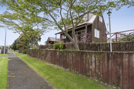 Photo of property in 17 Glamis Avenue, Bell Block, New Plymouth, 4312