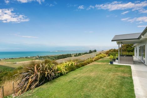 Photo of property in 761 Main North Road, Bay View, Napier, 4182