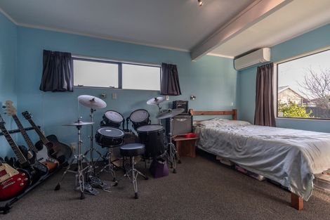 Photo of property in 4 Oak Avenue, Nawton, Hamilton, 3200