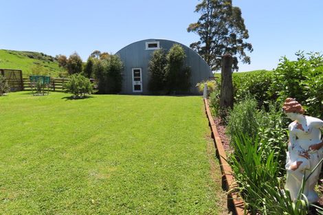 Photo of property in 105 Te Ohu Road, Matamau, Dannevirke, 4977