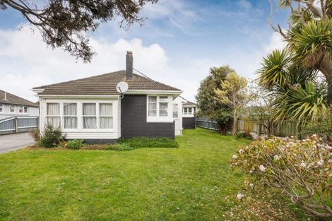 Photo of property in 110 Limbrick Street, Terrace End, Palmerston North, 4410