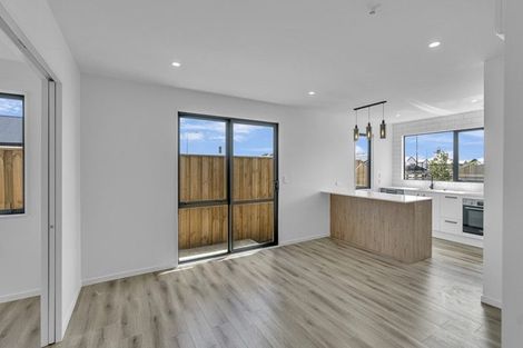 Photo of property in 35 Stackwood Avenue, Woodend, 7691