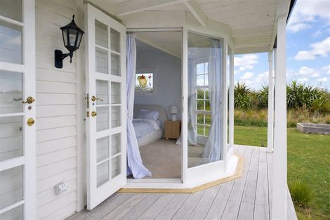 Photo of property in 207 Upper Pitone Road, Pitone, New Plymouth, 4374