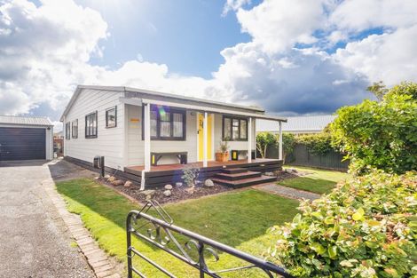 Photo of property in 26 Lincoln Street, Ashhurst, 4810