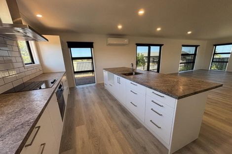 Photo of property in 12 Maxwell Avenue, Papatoetoe, Auckland, 2025