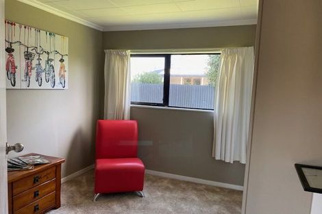 Photo of property in 5 Linklater Avenue, Foxton Beach, Foxton, 4815