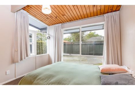 Photo of property in 41 Barnes Road, Redwood, Christchurch, 8051