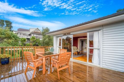 Photo of property in 12 Danbury Drive, Torbay, Auckland, 0630